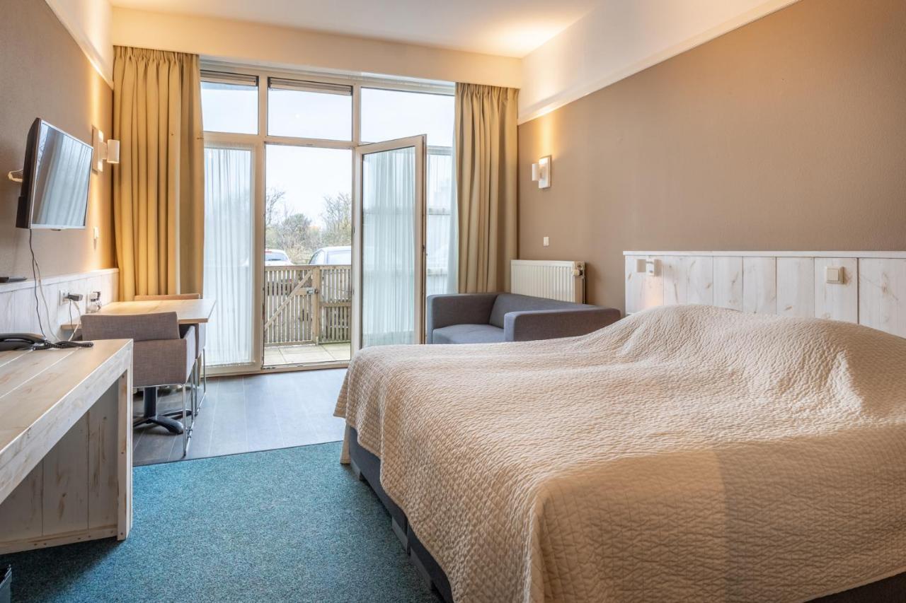Hotel Nehalennia Домбург Экстерьер фото