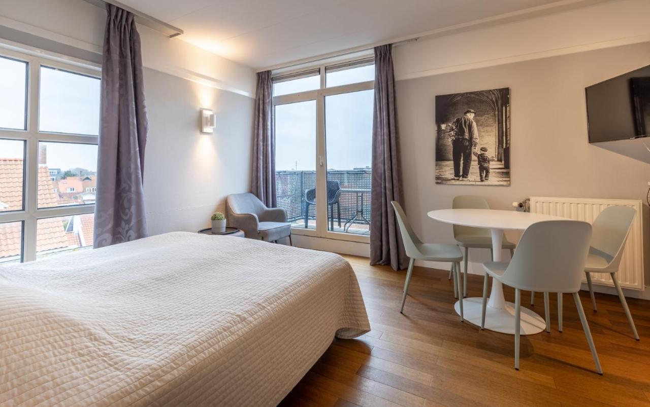 Hotel Nehalennia Домбург Экстерьер фото